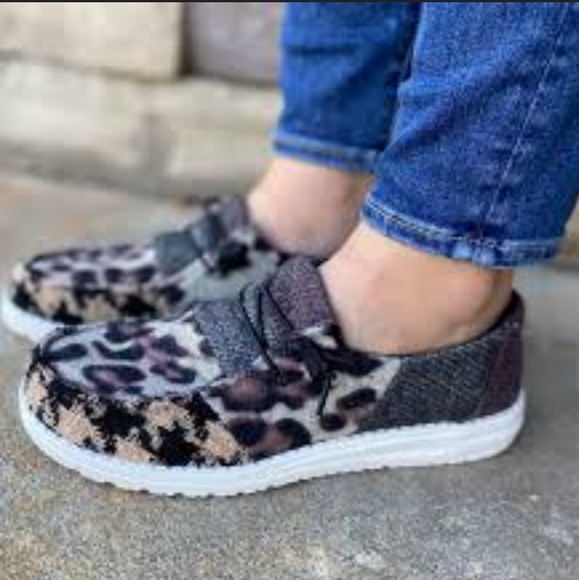Hey Dude Wendy patchwork Java sneakers tennis shoes size 8 - Picture 1 of 15